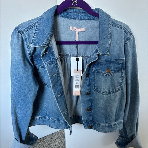 NWT BCBGENERATION cropped denim jean jacket size large! - Picture 2 of 4